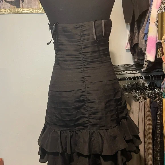 Black Strapless Ruched Ruffled Mini Dress - Picture 3 of 4